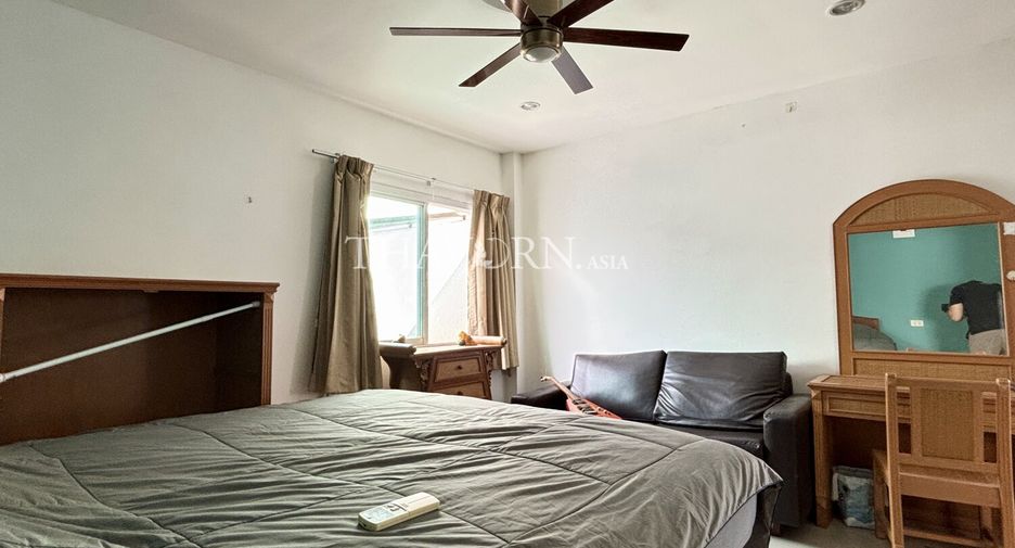 For sale 8 ベッドルーム house in Sattahip, Chonburi