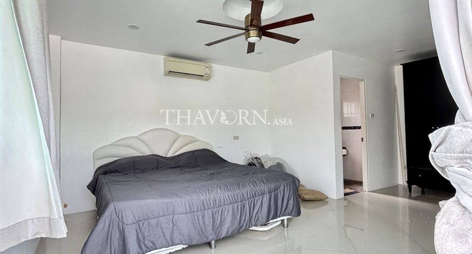 For sale 8 ベッドルーム house in Sattahip, Chonburi
