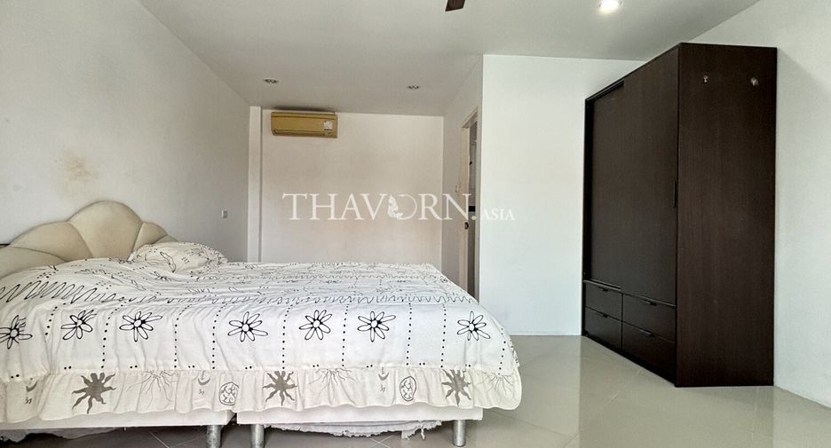 For sale 8 ベッドルーム house in Sattahip, Chonburi