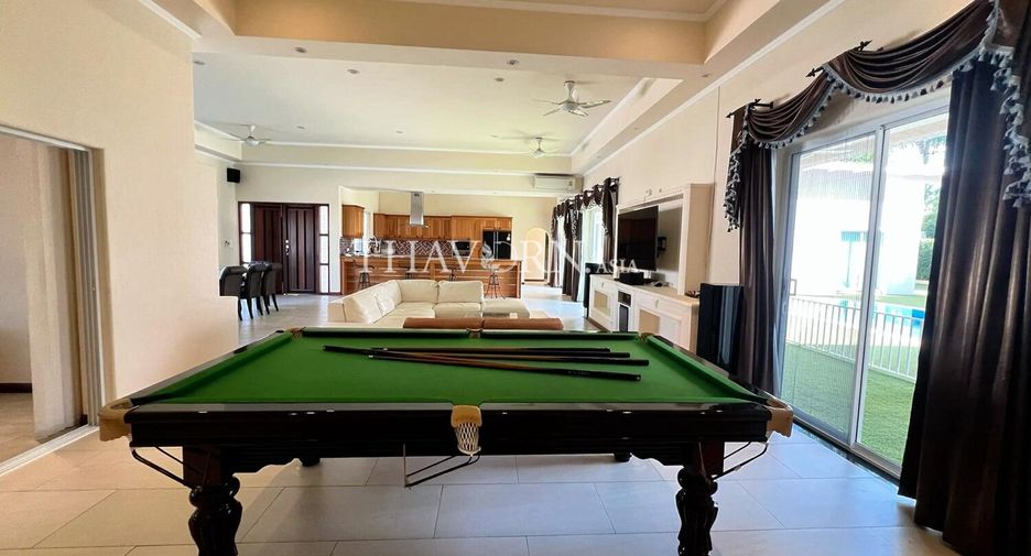 For sale 5 bedrooms house in Bang Lamung, Chonburi