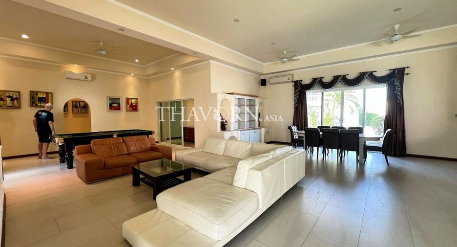 For sale 5 bedrooms house in Bang Lamung, Chonburi