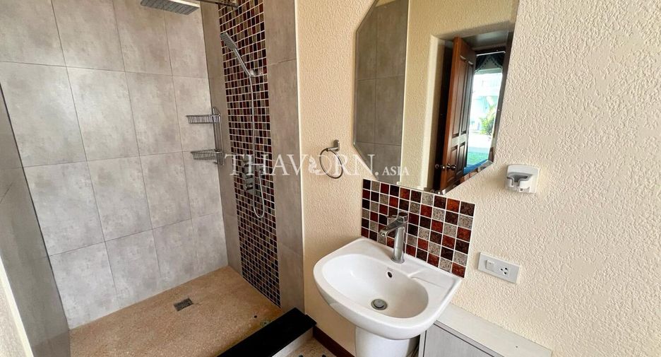 For sale 5 bedrooms house in Bang Lamung, Chonburi