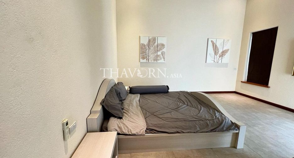 For sale 5 bedrooms house in Bang Lamung, Chonburi