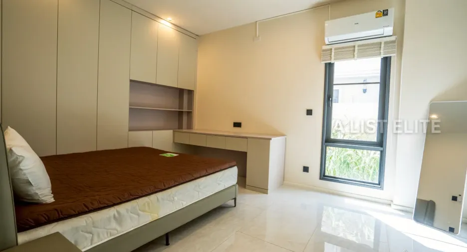 For rent 4 bedrooms house in Bang Lamung, Chonburi