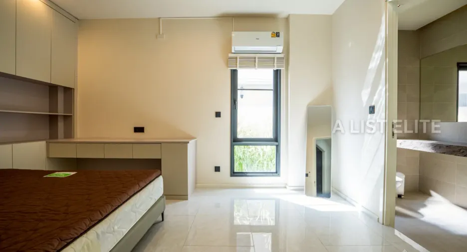For rent 4 bedrooms house in Bang Lamung, Chonburi