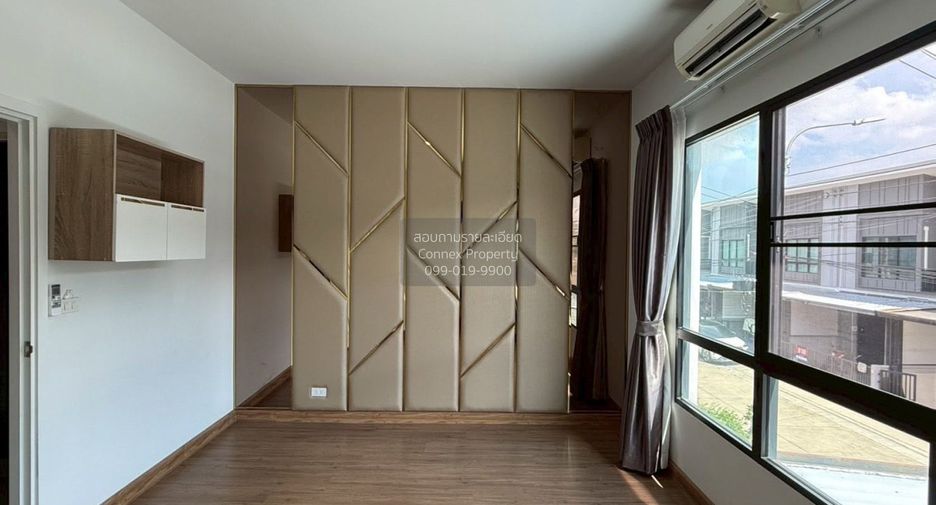 Продажа 3 спальни таунхаус в Bang Kruai, Нонтабури