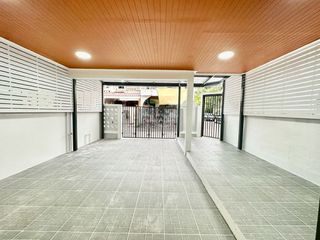 For sale 3 bedrooms townhouse in Mueang Nonthaburi, Nonthaburi