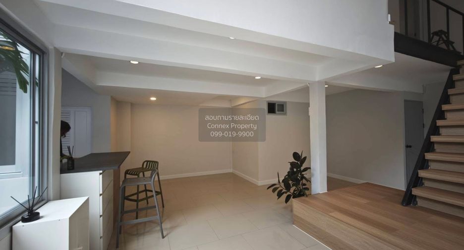 Haus zum Kauf mit 3 Zimmer in Lat Phrao, Bangkok