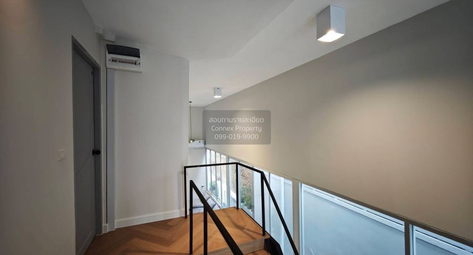 Haus zum Kauf mit 3 Zimmer in Lat Phrao, Bangkok