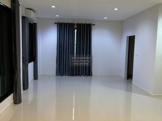For sale 4 bedrooms house in Nong Khaem, Bangkok