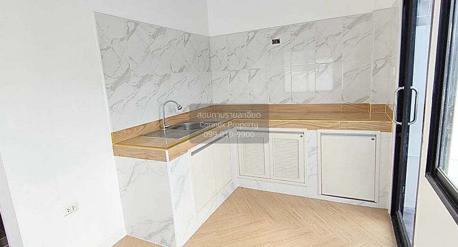 For sale 2 ベッドルーム townhouse in Khlong Luang, Pathum Thani
