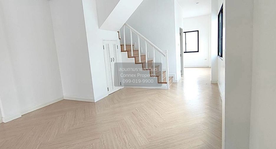 For sale 2 ベッドルーム townhouse in Khlong Luang, Pathum Thani