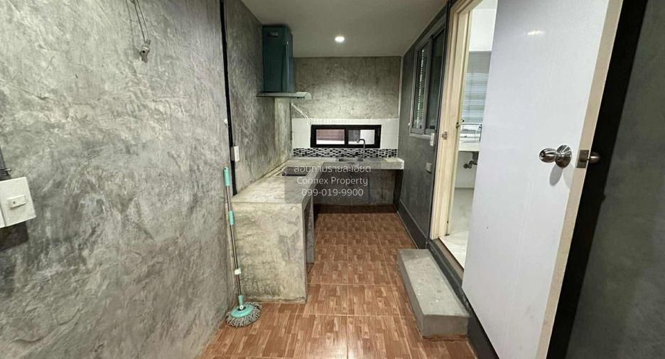 出售 3 卧室 独立屋 在 Mueang Nakhon Pathom, Nakhon Pathom