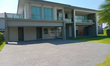 For sale 4 bedrooms house in Prawet, Bangkok