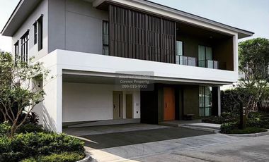 For sale 4 bedrooms house in Khlong Sam Wa, Bangkok