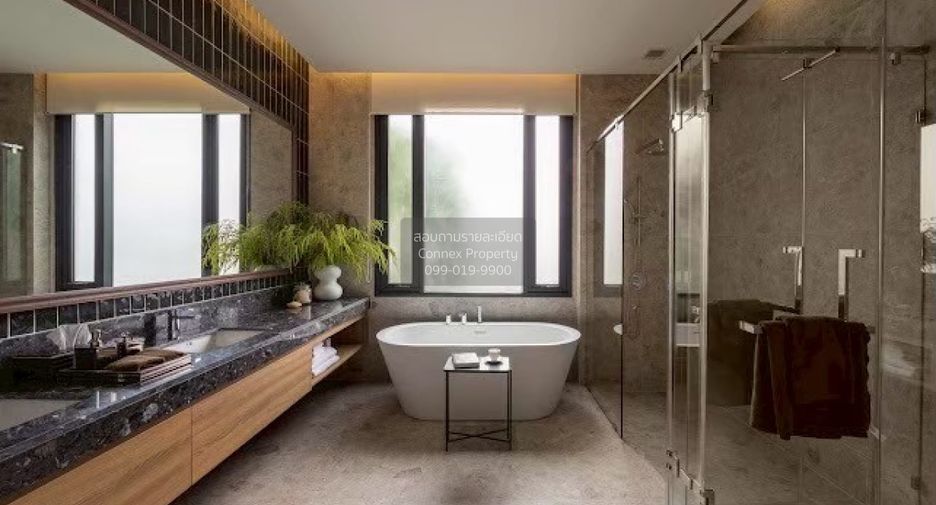 For sale 5 bedrooms house in Bang Khae, Bangkok