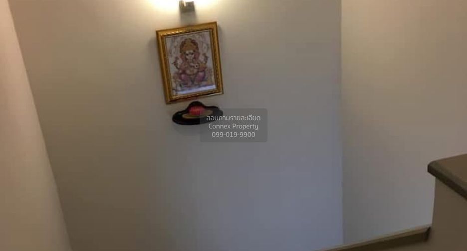 Reihenhaus zum Kauf mit 2 Zimmer in Khlong Sam Wa, Bangkok
