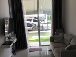 For sale 2 bedrooms townhouse in Khlong Sam Wa, Bangkok