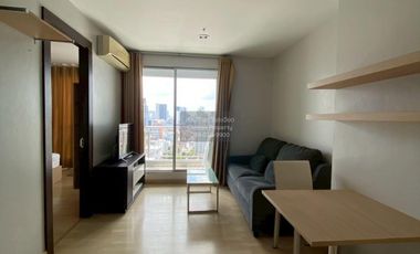 Wohnung zum Kauf mit 1 Zimmer in Huai Khwang, Bangkok