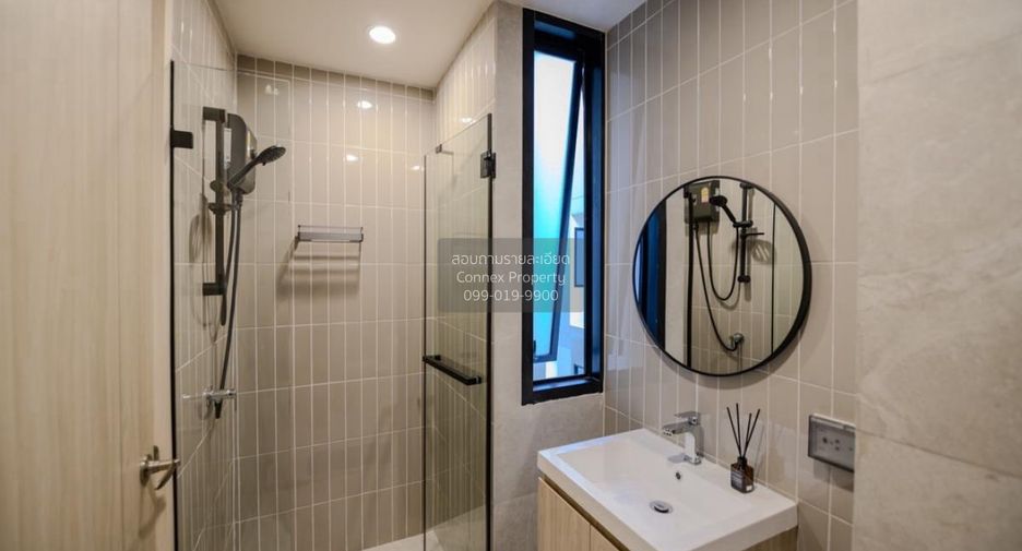 For sale 3 bedrooms townhouse in Rat Burana, Bangkok