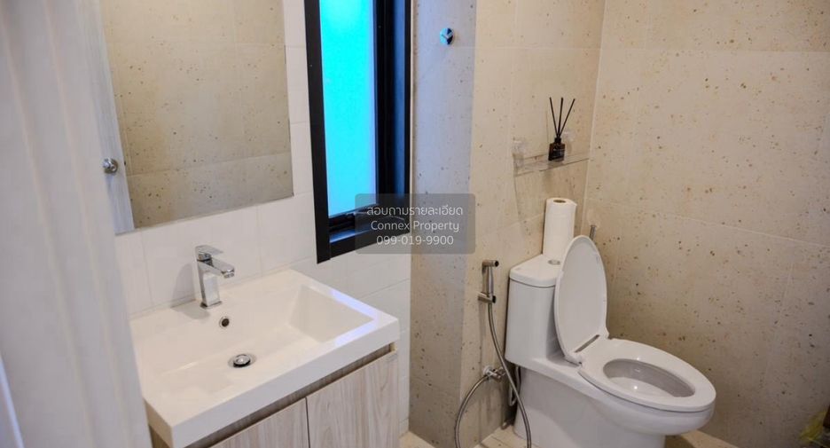 For sale 3 bedrooms townhouse in Rat Burana, Bangkok