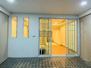 Продажа 2 спальни таунхаус в Mueang Nonthaburi, Нонтабури