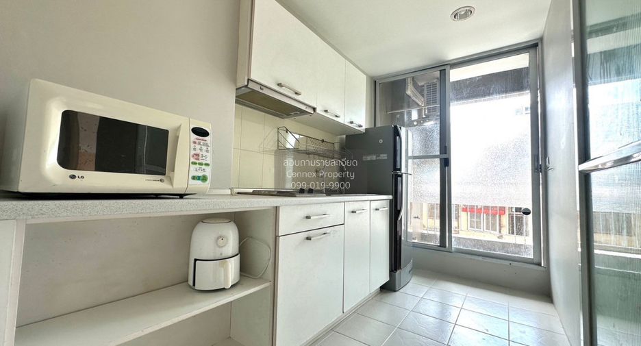 For sale 1 bed condo in Phaya Thai, Bangkok