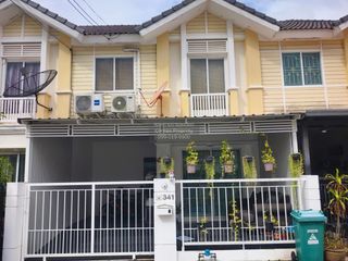 For sale 3 bedrooms townhouse in Bang Khun Thian, Bangkok