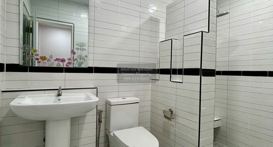 For sale 3 bedrooms townhouse in Bang Bua Thong, Nonthaburi