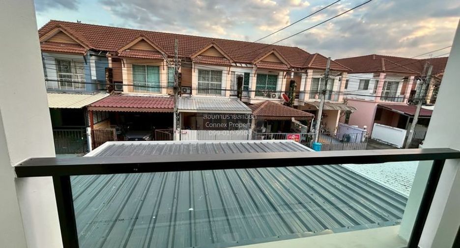 For sale 3 bedrooms townhouse in Bang Bua Thong, Nonthaburi
