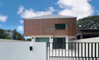 For sale 3 bedrooms house in Prawet, Bangkok