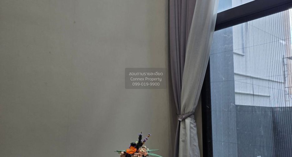 For sale 3 bedrooms townhouse in Suan Luang, Bangkok