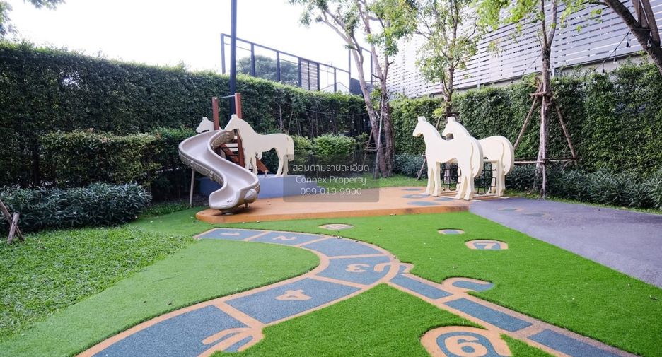 For sale 3 bedrooms townhouse in Suan Luang, Bangkok