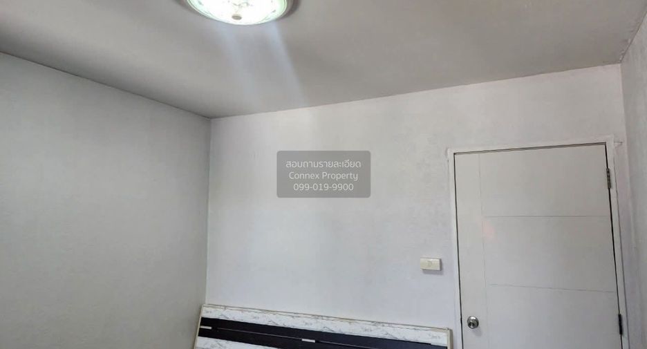 For sale 4 bedrooms townhouse in Bang Khun Thian, Bangkok