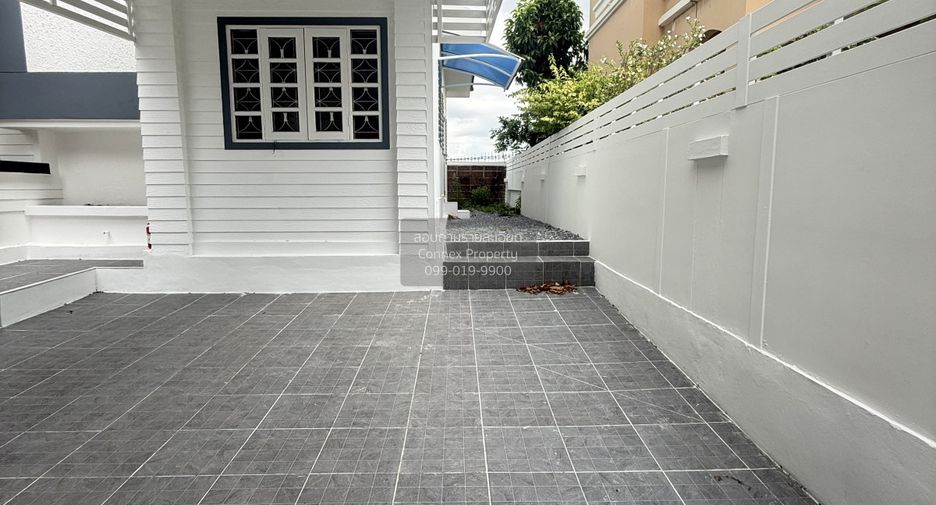 For sale 3 bedrooms house in Bang Bon, Bangkok