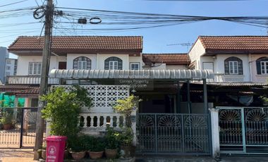 Продажа 3 спальни таунхаус в Bang Bua Thong, Нонтабури