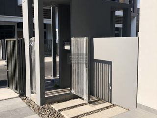 For sale 4 ベッドルーム house in Yan Nawa, Bangkok