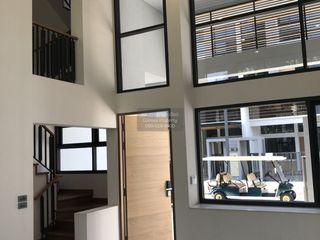 For sale 4 ベッドルーム house in Yan Nawa, Bangkok