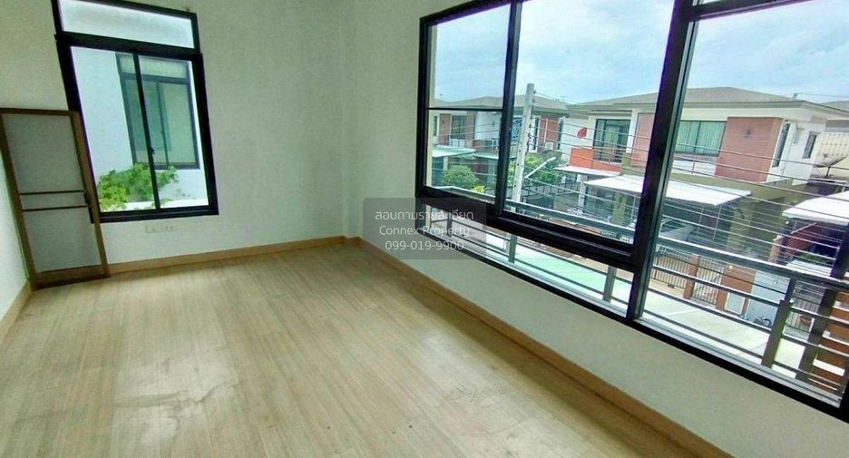 For sale 3 bedrooms house in Bang Bon, Bangkok