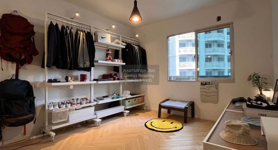 À vendre 2 chambres condo à Yan Nawa, Bangkok