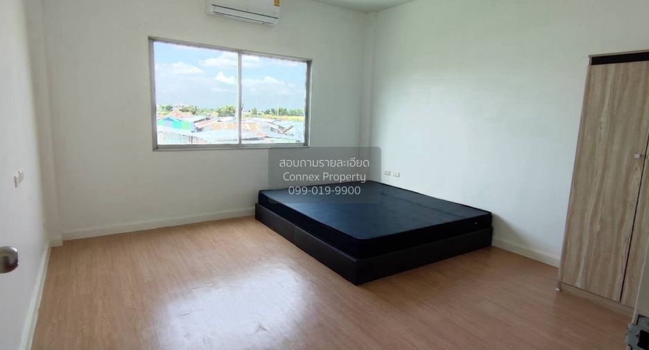 Casa adosada en venta de 2 habitaciones en Khlong Luang, Pathum Thani