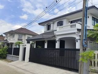 出售 4 卧室 独立屋 在 Bang Khae, 曼谷