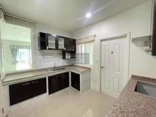 出售 4 卧室 独立屋 在 Bang Phli, Samut Prakan