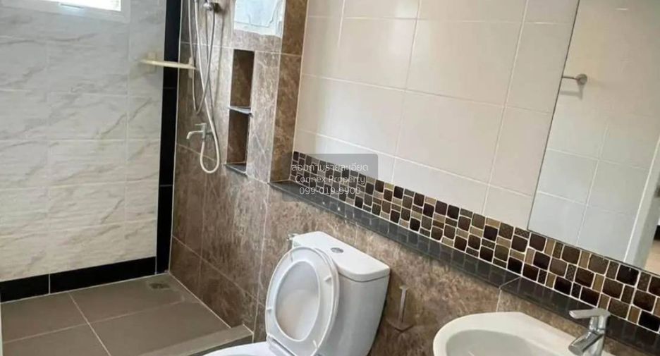 For sale 4 bedrooms house in Bang Phli, Samut Prakan