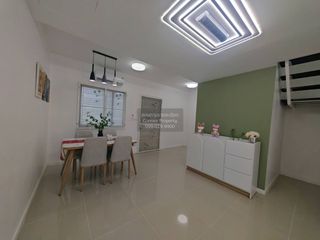 À vendre 3 chambres maison de ville à Bang Phli, Samut Prakan