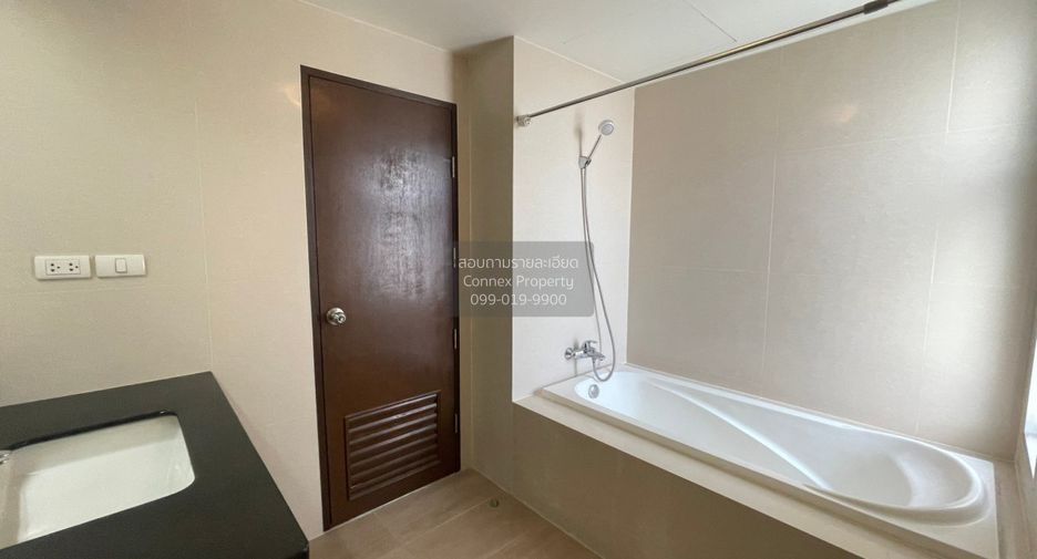Apartment zur Miete mit 2 Zimmer in Khlong Toei, Bangkok