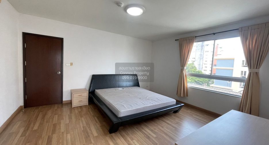 Apartment zur Miete mit 2 Zimmer in Khlong Toei, Bangkok