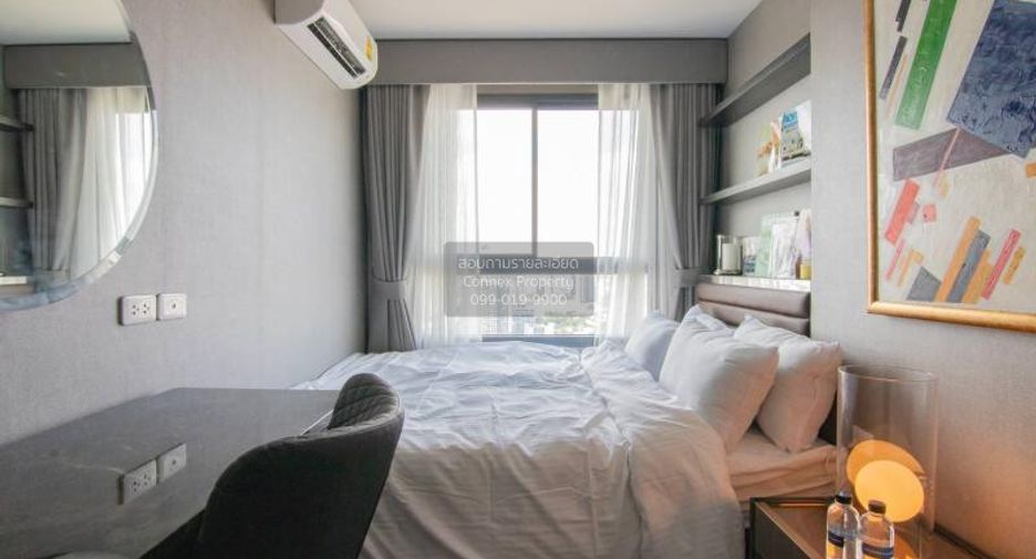 For rent 2 bedrooms condo in Phra Khanong, Bangkok