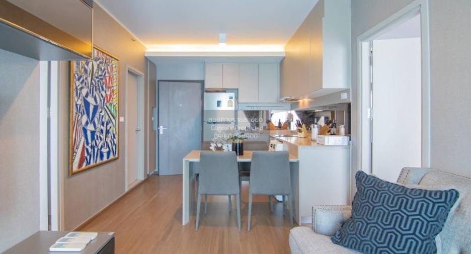 For rent 2 bedrooms condo in Phra Khanong, Bangkok
