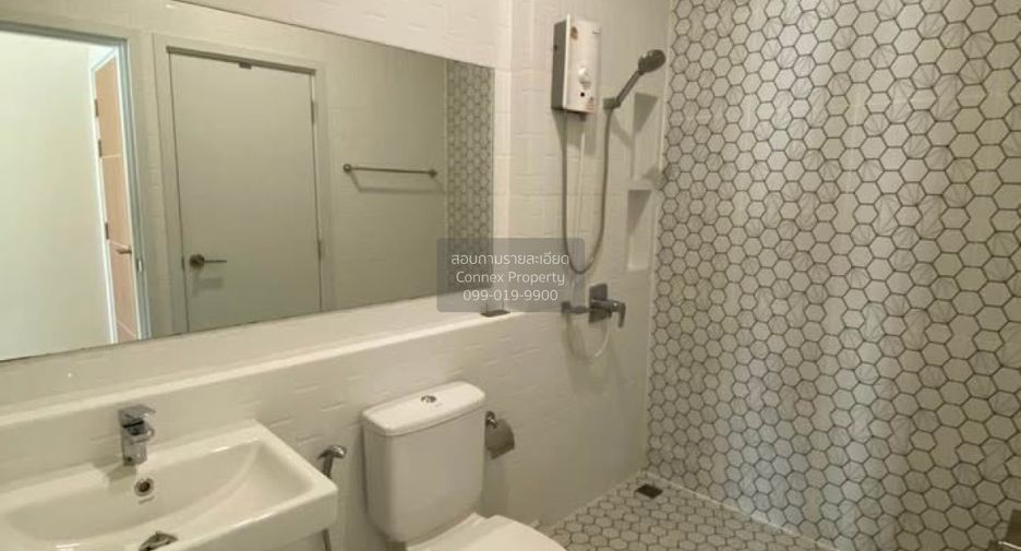 For rent 2 bedrooms townhouse in Bang Phli, Samut Prakan